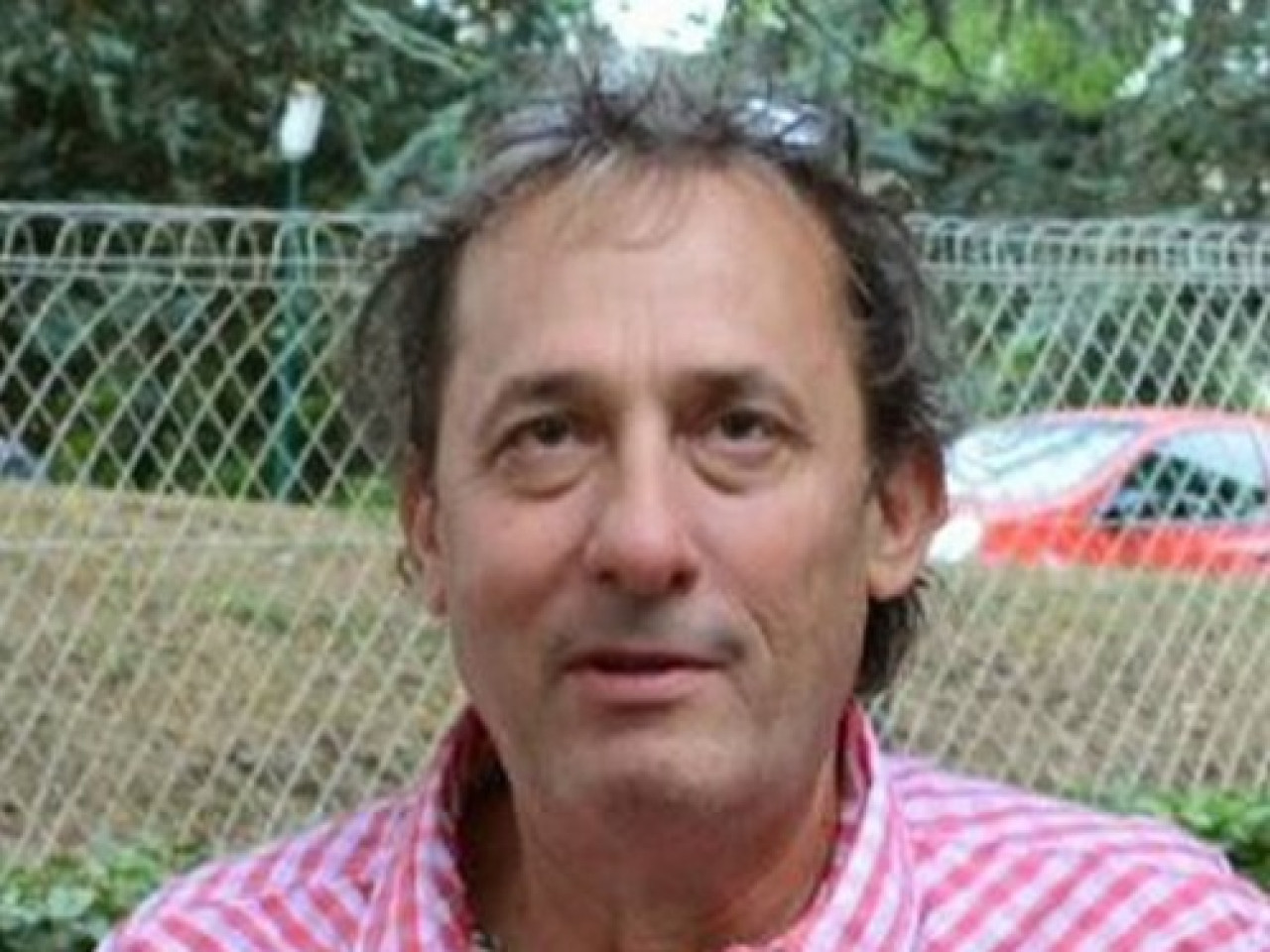 Attentat de St Quentin Fallavier : les obsèques d’Hervé Cornara prévues vendredi en présence de Bernard Cazeneuve Attentat de St Quentin Fallavier : les obsèques d’Hervé Cornara prévues vendredi en présence de Bernard Cazeneuve