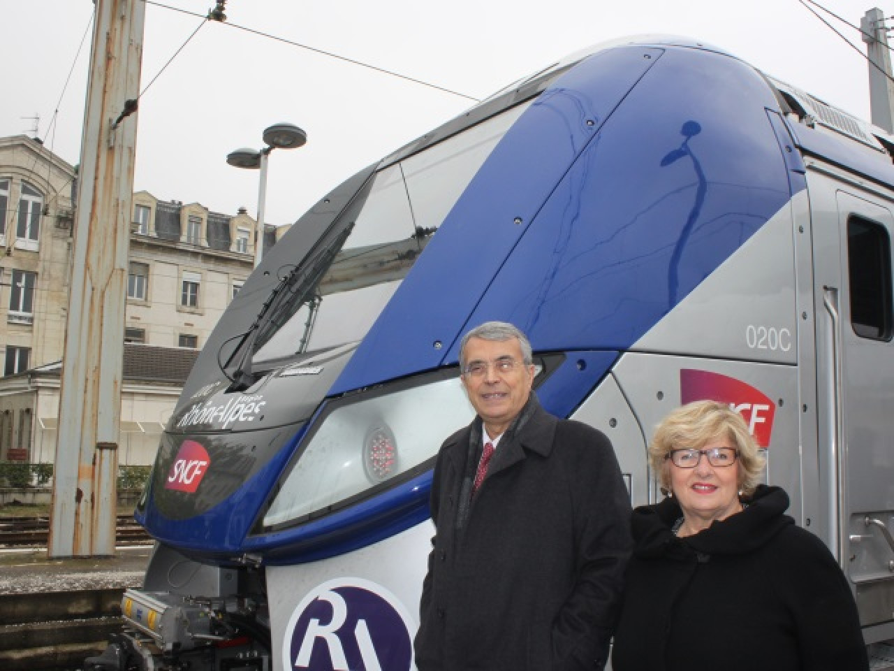 Rhône-Alpes : "la sécurité dans les trains est une priorité" pour Jean-Jack Queyranne Rhône-Alpes : "la sécurité dans les trains est une priorité" pour Jean-Jack Queyranne