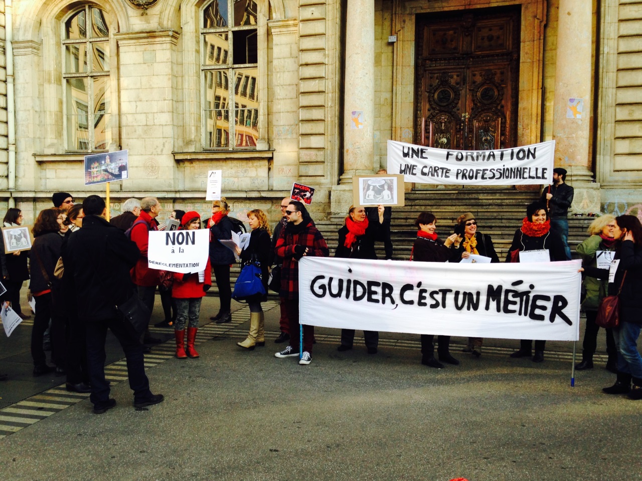 Manifestation des guides-conférenciers à Lyon Manifestation des guides-conférenciers à Lyon