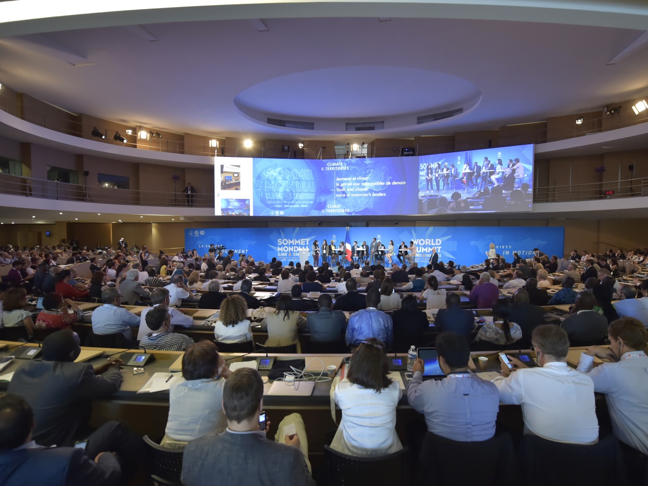 Sommet mondial Climat et Territoires à Lyon : "des leaders visionnaires qui transformeront le monde" Sommet mondial Climat et Territoires à Lyon : "des leaders visionnaires qui transformeront le monde"