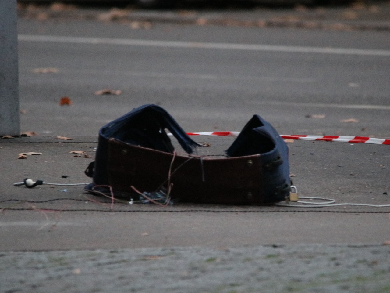 Intervention des démineurs à Gorge-de-Loup pour un colis suspect Intervention des démineurs à Gorge-de-Loup pour un colis suspect