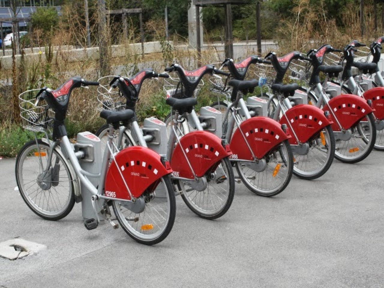 Une nouvelle station Vélo’v à Confluence Une nouvelle station Vélo’v à Confluence