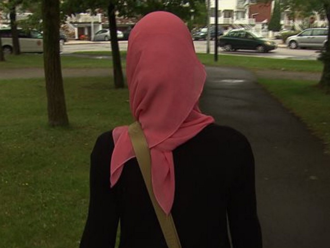 Adolescente voilée refoulée : SOS Racisme Rhône interpelle BlaBlaCar Adolescente voilée refoulée : SOS Racisme Rhône interpelle BlaBlaCar