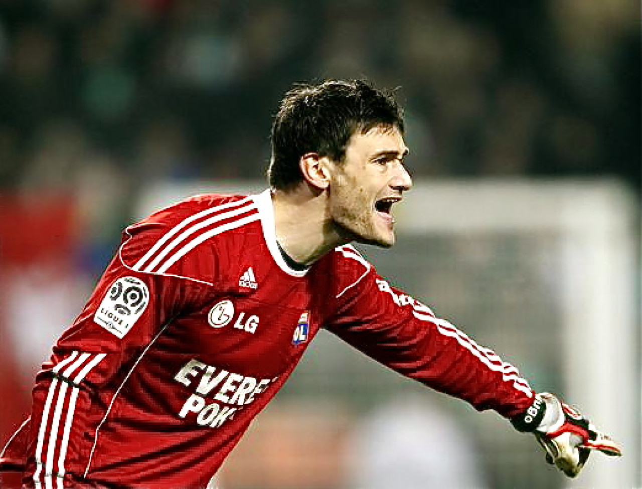 Hugo Lloris sera le capitaine des Bleus pour l'Euro 2012