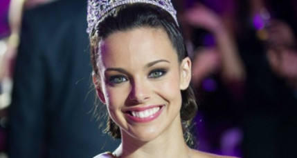Miss France 2013 appréhende son retour en milieu scolaire... Miss France 2013 appréhende son retour en milieu scolaire...