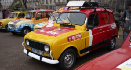 4L Trophy : les concurrents rhônalpins s’élancent lundi de la place Carnot 4L Trophy : les concurrents rhônalpins s’élancent lundi de la place Carnot