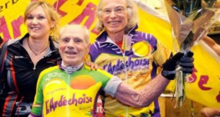 Lyon : Robert Marchand tient son record Lyon : Robert Marchand tient son record