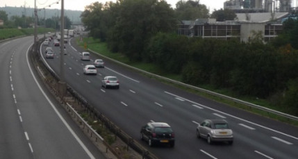 Ecotaxe : une opération-escargot samedi matin sur l’A46 Ecotaxe : une opération-escargot samedi matin sur l’A46
