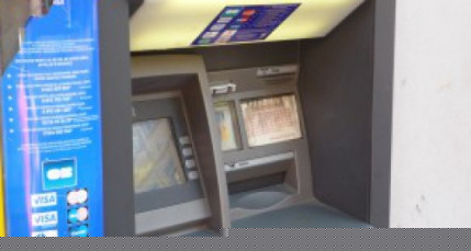 Lyon : écroué pour avoir ouvert un compte sous une fausse identité Lyon : écroué pour avoir ouvert un compte sous une fausse identité