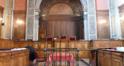 Assises du Rhône : verdict attendu ce vendredi pour le mari qui a tué sa femme à coups de couteau Assises du Rhône : verdict attendu ce vendredi pour le mari qui a tué sa femme à coups de couteau