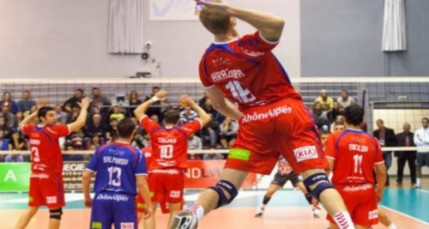 L’ASUL Lyon Volley retrouve la victoire face à Montpellier (3-0) L’ASUL Lyon Volley retrouve la victoire face à Montpellier (3-0)