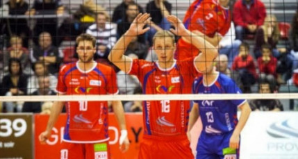 L&rsquo;ASUL Lyon Volley s&rsquo;incline contre Paris (3-1)