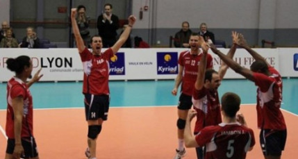 L&rsquo;ASUL Lyon Volley domine Canteleu (3-1)