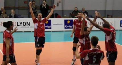 Direction la finale des play-offs pour l’ASUL Lyon Volley Direction la finale des play-offs pour l’ASUL Lyon Volley