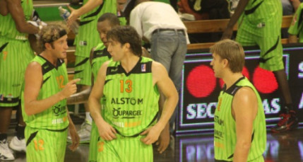 L’ASVEL défait par Poitiers (86-78) L’ASVEL défait par Poitiers (86-78)