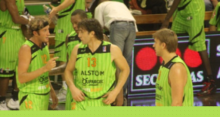 L’ASVEL domine la Chorale de Roanne en match amical (92-66) L’ASVEL domine la Chorale de Roanne en match amical (92-66)