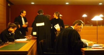 Les avocats se rassemblent mardi &agrave; Lyon pour l&rsquo;acc&egrave;s &agrave; la justice plus d&eacute;munis