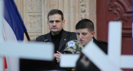 Les Jeunesses Nationalistes et l'Oeuvre Fran&ccedil;aise dissoutes