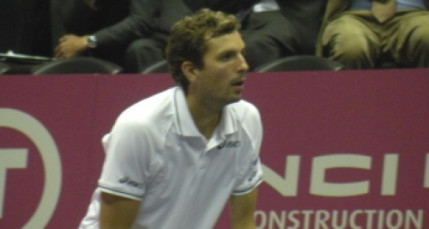 Wimbledon : &eacute;limination de Benneteau, Garcia au deuxi&egrave;me tour