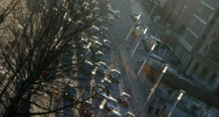 Bison Fut&eacute; hisse le drapeau orange lundi