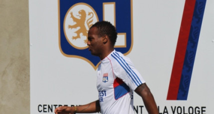 L'OL regrette l'échec du transfert de Jimmy Briand à Monaco L'OL regrette l'échec du transfert de Jimmy Briand à Monaco