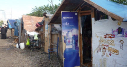 Incendie au camp de Roms de Vaulx-en-Velin Incendie au camp de Roms de Vaulx-en-Velin