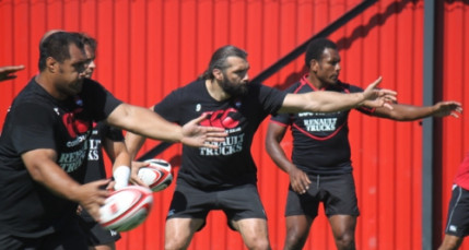 Très belle victoire pour le LOU Rugby face à Béziers (63-15) Très belle victoire pour le LOU Rugby face à Béziers (63-15)