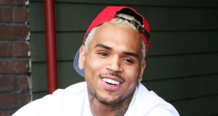 Chris Brown frappe de nouveau... Chris Brown frappe de nouveau...