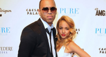 Chris Brown plus amoureux que jamais! Chris Brown plus amoureux que jamais!