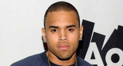 Chris Brown risque jusqu’à 4 ans de prison. Chris Brown risque jusqu’à 4 ans de prison.