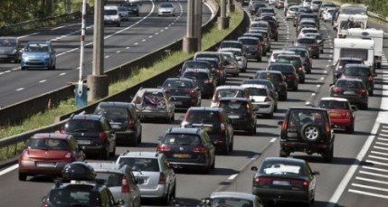 Vacances d’hiver : les routes chargées en Rhône-Alpes Vacances d’hiver : les routes chargées en Rhône-Alpes