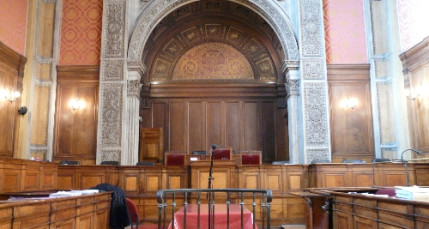 Assises du Rhône : six ans de prison pour le père qui avait secoué son bébé Assises du Rhône : six ans de prison pour le père qui avait secoué son bébé