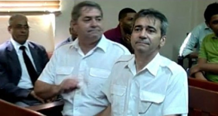 Air Coca&iuml;ne : les deux pilotes rh&ocirc;nalpins sortent de prison !