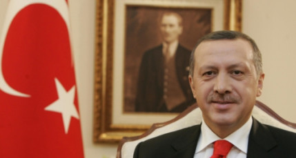 Le Front de gauche-PCF de Lyon se rassemble contre la venue du premier ministre turc