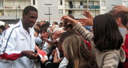 Eric Abidal va pouvoir rejouer Eric Abidal va pouvoir rejouer