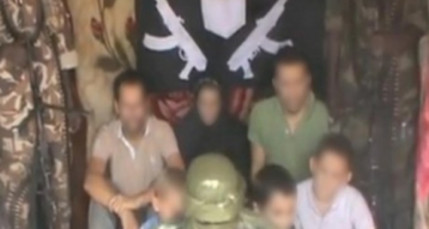 Otages au Cameroun : les ravisseurs diffusent une nouvelle vidéo Otages au Cameroun : les ravisseurs diffusent une nouvelle vidéo