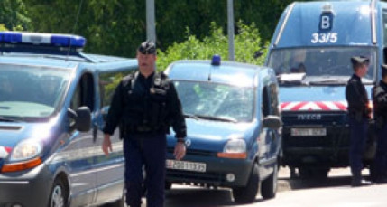 200 km/h et 0,53 mg/l : un Lyonnais arrêté sur l'A48 200 km/h et 0,53 mg/l : un Lyonnais arrêté sur l'A48