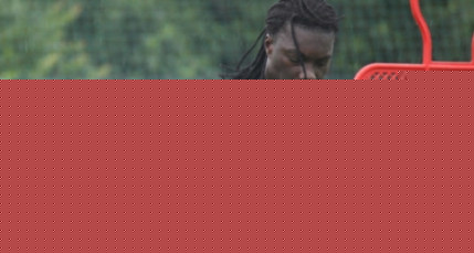 OL : et si Bafé Gomis prenait la direction de Newcastle ? OL : et si Bafé Gomis prenait la direction de Newcastle ?