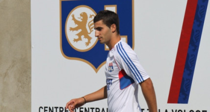 L&rsquo;OL d&eacute;ment tout contact avec Naples pour vendre Gonalons