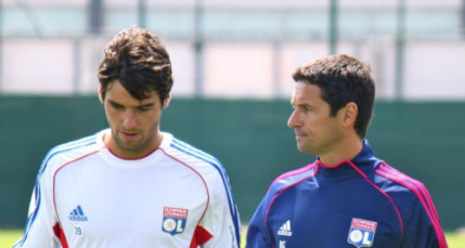 OL : Grenier et Gourcuff pourraient manquer le déplacement à Bordeaux OL : Grenier et Gourcuff pourraient manquer le déplacement à Bordeaux