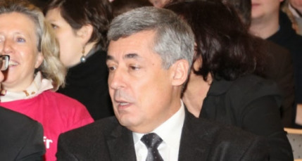 Municipales dans le Rh&ocirc;ne : Henri Guaino passe la journ&eacute;e &agrave; Rillieux-la-Pape