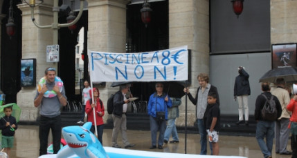 Piscine du Rh&ocirc;ne : un rassemblement pr&eacute;vu pour d&eacute;noncer le prix de l&rsquo;entr&eacute;e