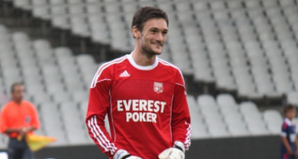 Hugo Lloris titulaire pour la deuxième fois à Tottenham Hugo Lloris titulaire pour la deuxième fois à Tottenham