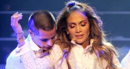Jennifer Lopez productrice d’une série sur des lesbiennes ! Jennifer Lopez productrice d’une série sur des lesbiennes !