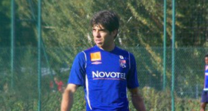 Juninho passe d'importants examens médicaux Juninho passe d'importants examens médicaux