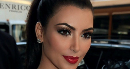 Pour l’anniversaire de Kanye West, Kim lui fait une déclaration ! Pour l’anniversaire de Kanye West, Kim lui fait une déclaration !