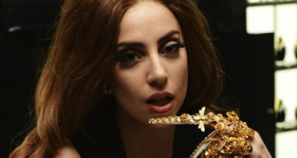 La star de la pop Lady Gaga la 2ème personne la plus influente au monde. La star de la pop Lady Gaga la 2ème personne la plus influente au monde.