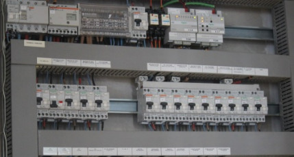 Lyon 3e : une centaine de personnes privées d’électricité jeudi Lyon 3e : une centaine de personnes privées d’électricité jeudi