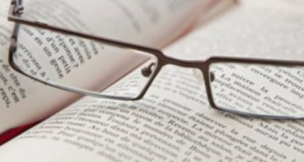 Lyon : un site web pour aider &agrave; la publication d'&oelig;uvres en librairie