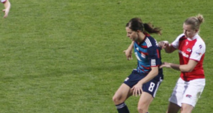 Lotta Schelin meilleure joueuse suédoise l'année 2013 Lotta Schelin meilleure joueuse suédoise l'année 2013